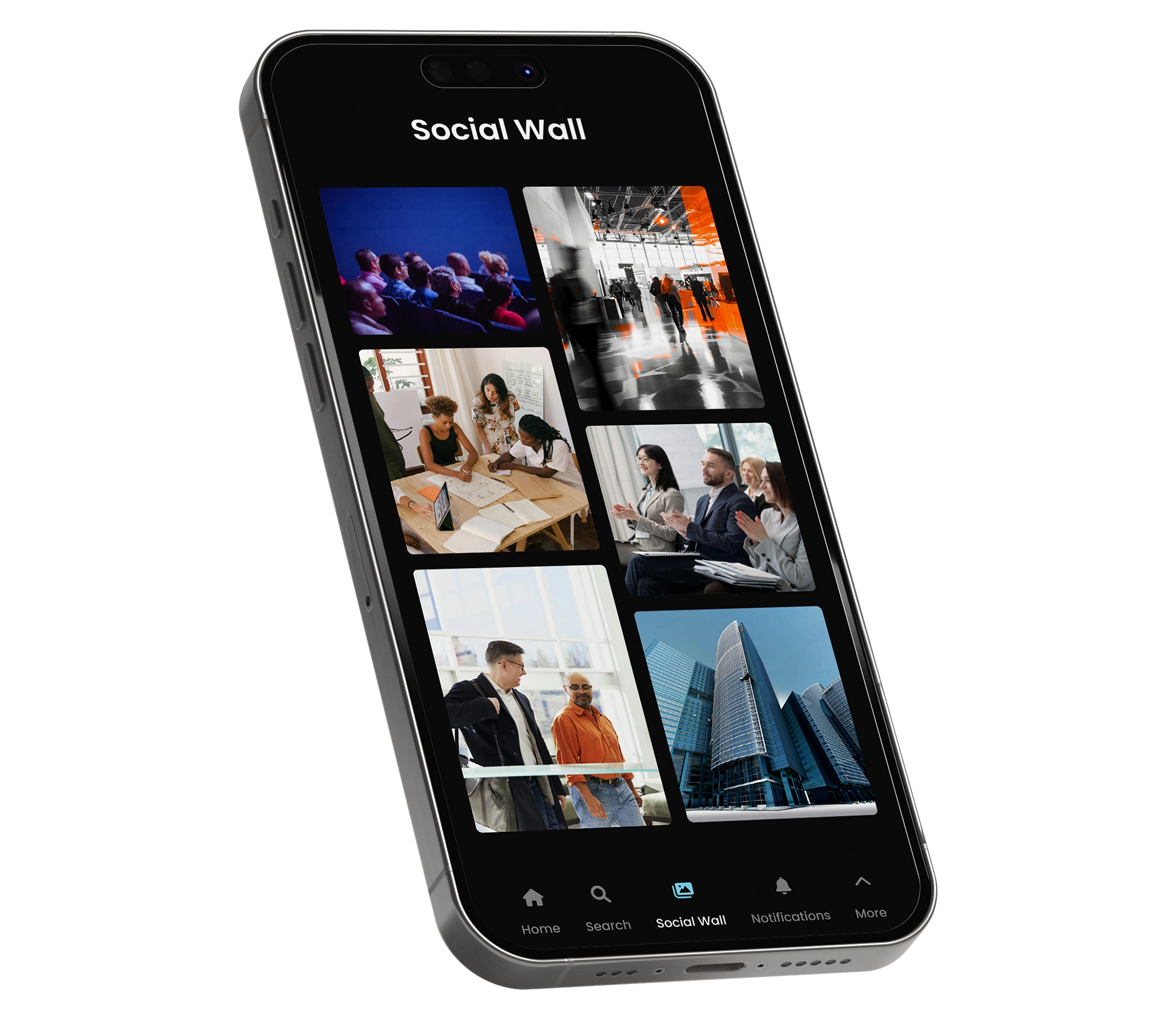 Fliplet attendee communication features including push notifications and messaging